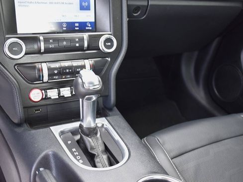Used 2021 Ford Mustang GT w/ Equipment Group 301A RWD image 17
