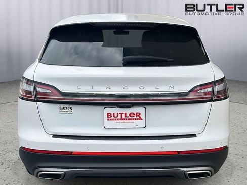 Used 2020 Lincoln Nautilus FWD w/ Equipment Group 101A image 5