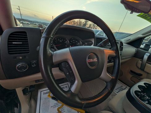 Used 2013 GMC Sierra 2500 SLE w/ Convenience Package image 14