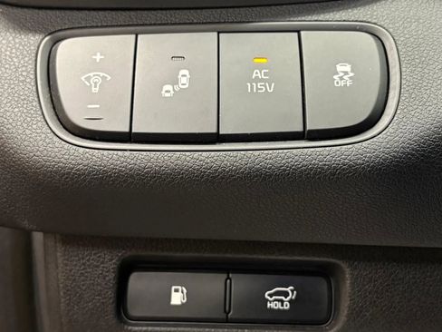 Used 2017 Kia Sorento SX AWD/4WD image 33
