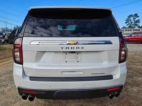 Used 2021 Chevrolet Tahoe Premier w/ Premium Package image 12