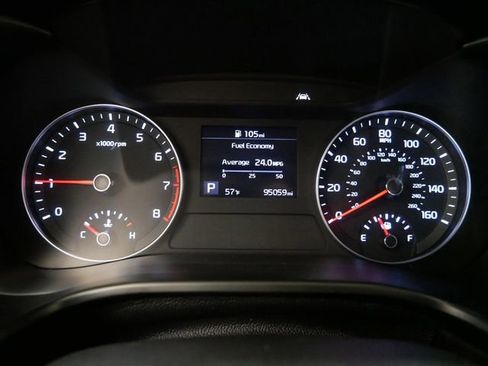 Used 2020 Kia Forte LXS FWD image 27