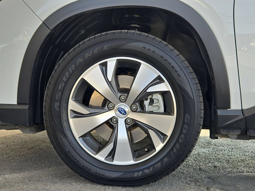 Used 2025 Subaru Ascent Premium AWD/4WD image 27