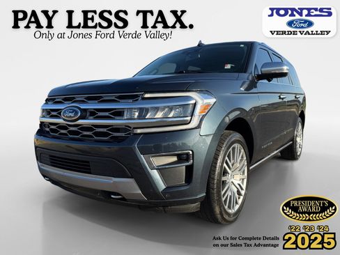 Used 2023 Ford Expedition Platinum AWD/4WD image 1