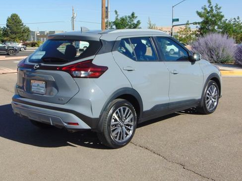 Used 2023 Nissan Kicks SV FWD image 4