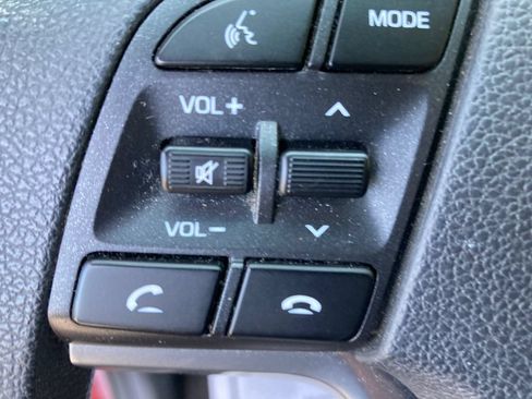 Used 2019 Hyundai Tucson SE AWD/4WD image 41