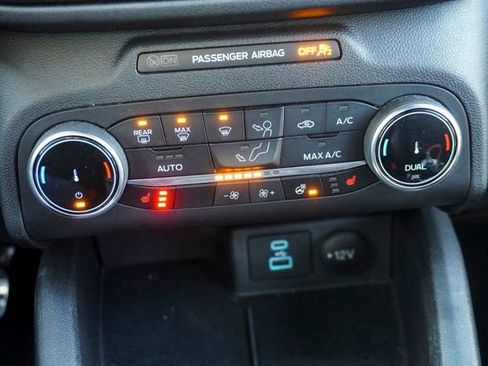 Used 2023 Ford Escape ST-Line image 16