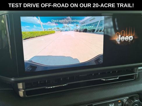 New 2026 Jeep Gladiator Sport image 13