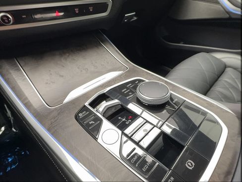 Used 2024 BMW X5 sDrive40i RWD image 53