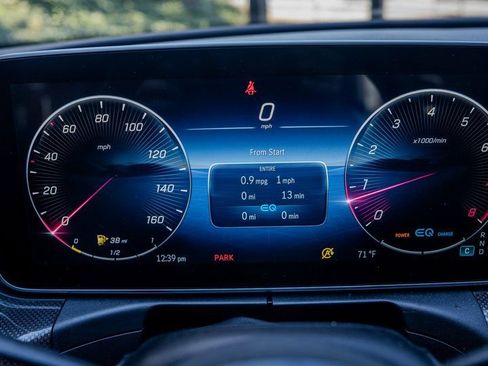 Used 2022 Mercedes-Benz C 300 Sedan image 9