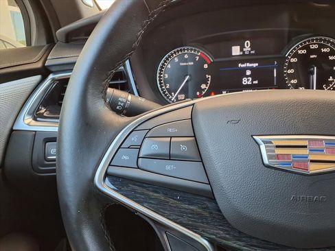 Certified 2024 Cadillac XT5 Premium Luxury FWD image 29
