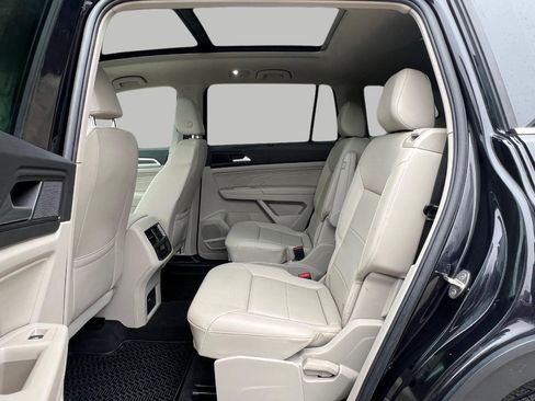 Used 2022 Volkswagen Atlas SE image 39