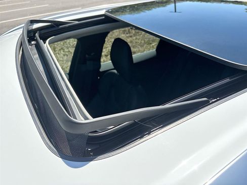 Used 2020 Volvo XC60 T6 Momentum image 23