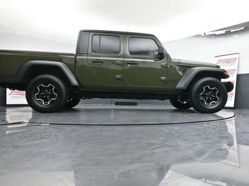 Used 2023 Jeep Gladiator Sport image 39
