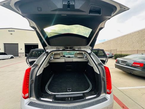 Used 2014 Cadillac SRX Luxury w/ Driver Awareness Package image 17