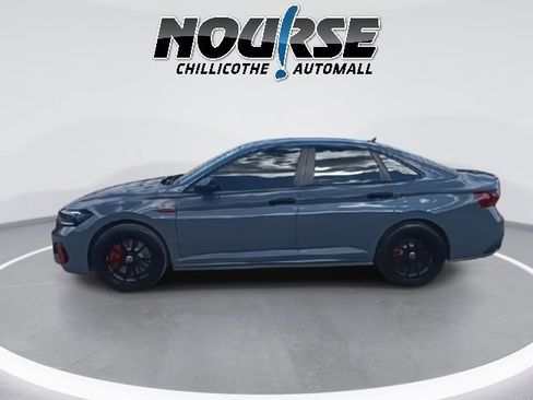 Used 2024 Volkswagen Jetta GLI 40th Anniversary Edition image 5