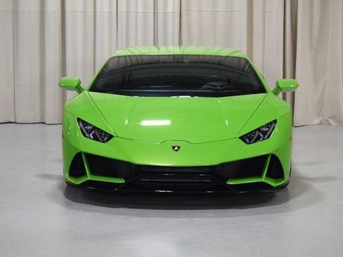 Used 2020 Lamborghini Huracan EVO image 8