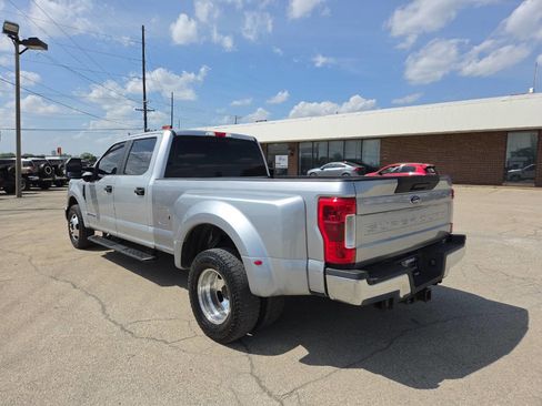 Used 2019 Ford F350 XL w/ STX Appearance Package RWD image 3