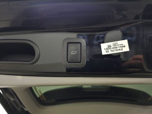 Used 2016 Toyota Highlander Limited Platinum AWD/4WD image 9