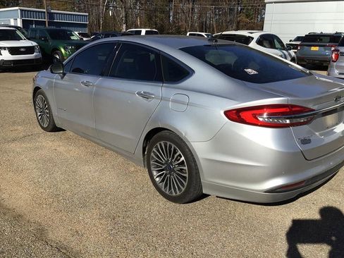 Used 2018 Ford Fusion SE w/ Equipment Group 602A image 20