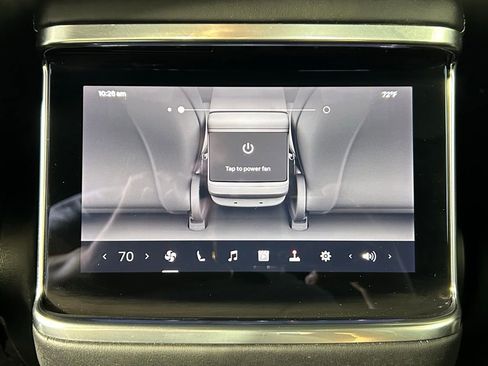 Used 2021 Tesla Model S Plaid image 18