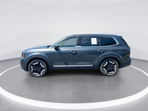 Used 2023 Kia Telluride EX AWD/4WD image 6