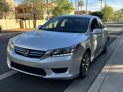 Used 2014 Honda Accord EX-L image 4