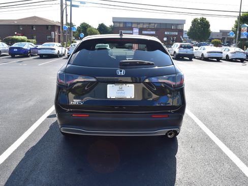 Certified 2024 Honda HR-V Sport image 7