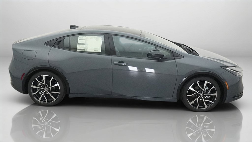 New 2026 Toyota Prius Plug-In Hybrid w/ Limited Premium Package FWD image 46