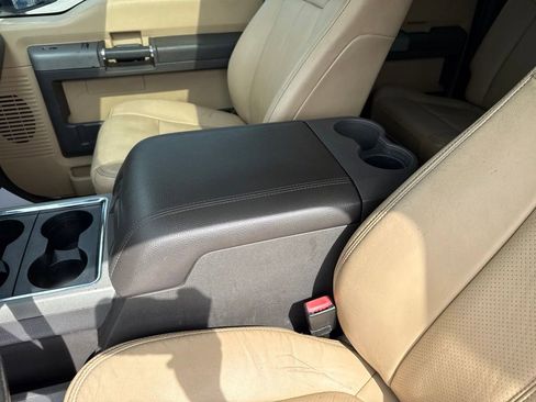 Used 2016 Ford F250 Lariat w/ Lariat Ultimate Package AWD/4WD image 25