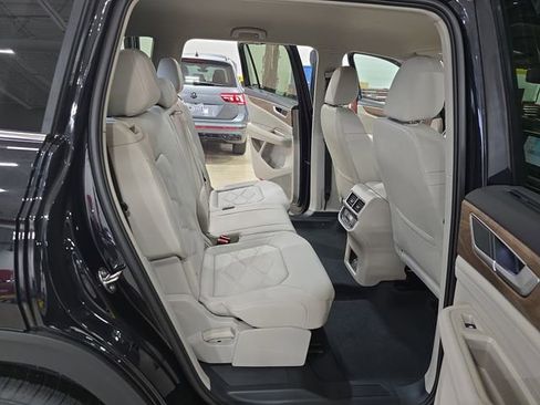 New 2026 Volkswagen Atlas SE image 18