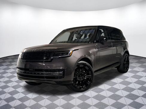 New 2026 Land Rover Range Rover Long Wheelbase SE AWD/4WD image 2