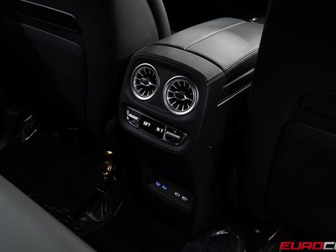 Used 2025 Mercedes-Benz G 63 AMG 4MATIC image 42