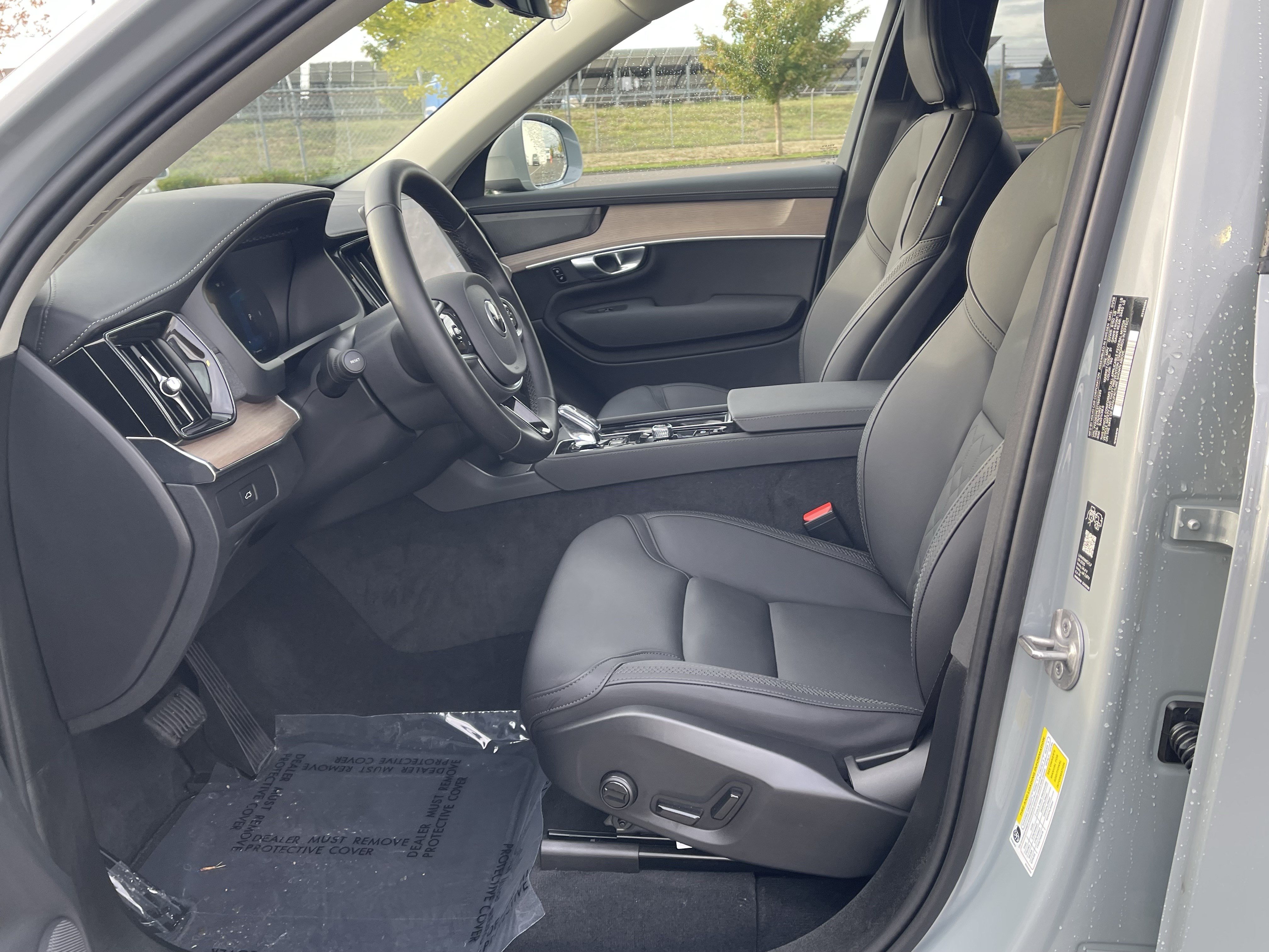 Used 2026 Volvo XC90 B6 Plus AWD/4WD image 11