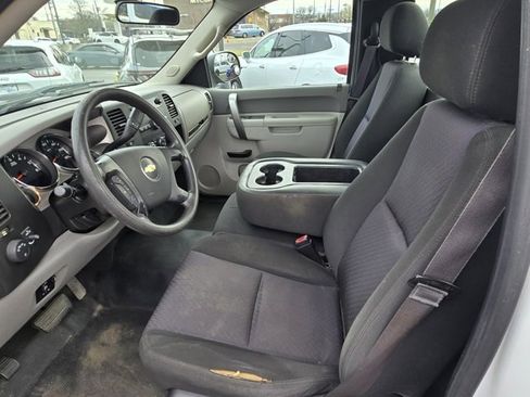 Used 2014 Chevrolet Silverado 2500 W/T image 10