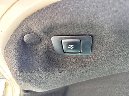 Used 2015 Lincoln MKZ AWD w/ Equipment Group 102A Reserve image 13