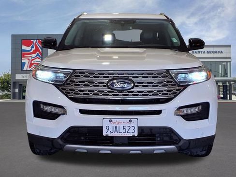 Used 2023 Ford Explorer Limited w/ Equipment Group 301A RWD image 2