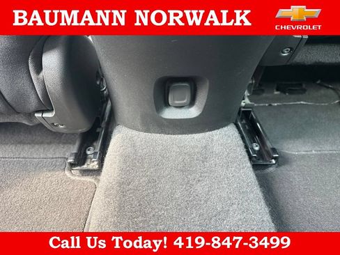 Used 2020 Chevrolet Malibu LS FWD image 36