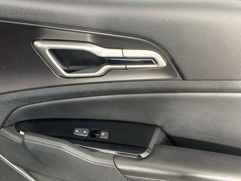 Used 2023 Kia Sportage EX FWD image 36