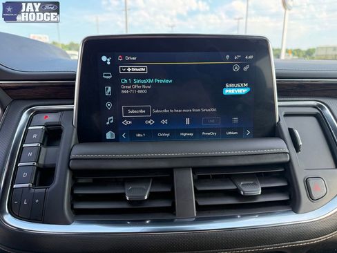 Used 2023 Chevrolet Tahoe Premier AWD/4WD image 15