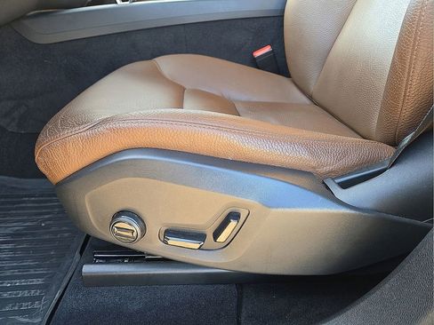 Certified 2023 Volvo XC60 B5 Plus w/ Protection Package Premier image 24