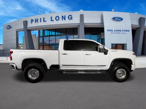 Used 2024 Chevrolet Silverado 2500 High Country w/ High Country Premium Package AWD/4WD image 6