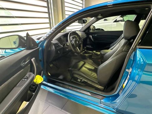 Used 2018 BMW M2 RWD image 4