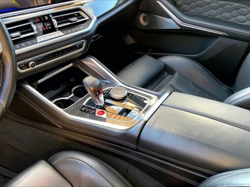 Used 2020 BMW X5 M Competition w/ Executive Package image 16