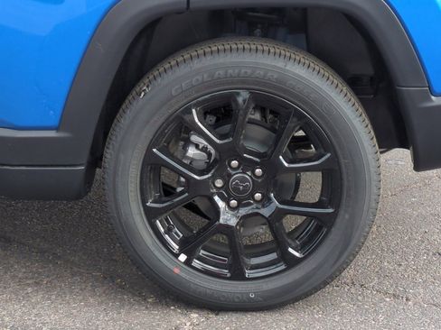 New 2026 Jeep Compass Latitude image 26