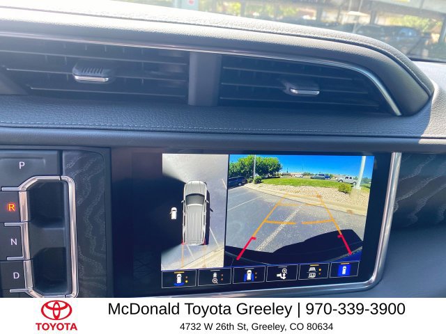 Used 2023 GMC Yukon Denali w/ Max Trailering Package AWD/4WD image 17