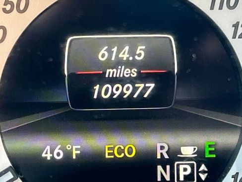 Used 2013 Mercedes-Benz GLK 350 4MATIC image 21