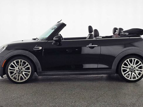 Used 2017 MINI Cooper Convertible image 30