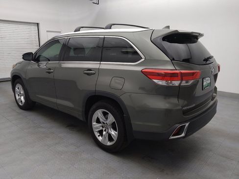 Used 2019 Toyota Highlander Limited image 3