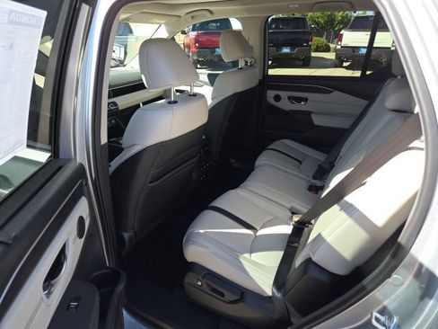 New 2026 Honda Pilot image 6